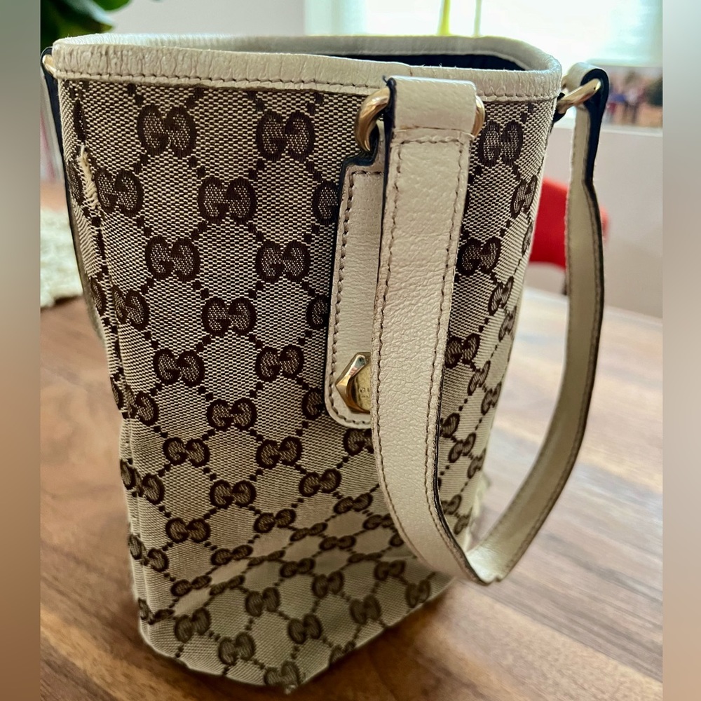 Gucci Beige/Brown GG Canvas Handbag - Picture 7 of 7